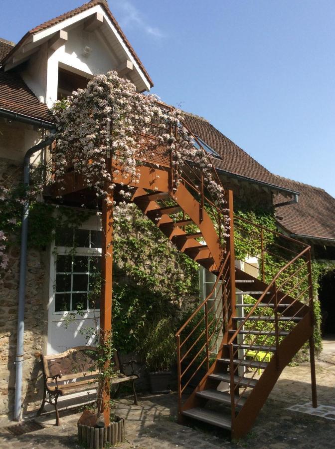 L'Orme Des Voyageurs Bed and Breakfast Boutigny Eksteriør billede
