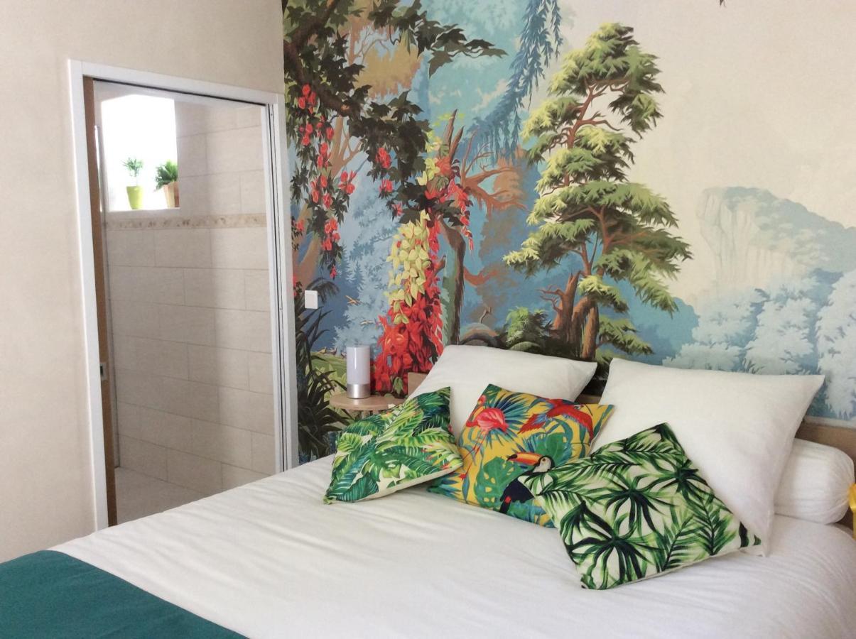 L'Orme Des Voyageurs Bed and Breakfast Boutigny Eksteriør billede